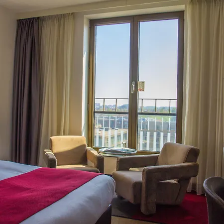 Westcord Fashion Hotel
