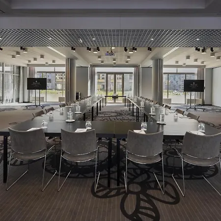 韦斯特考得酒店