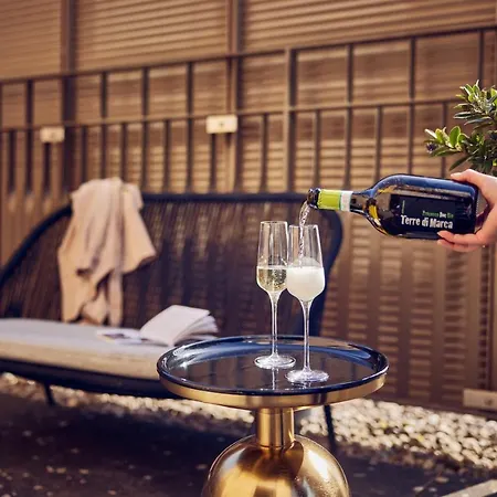 韦斯特考得酒店 酒店