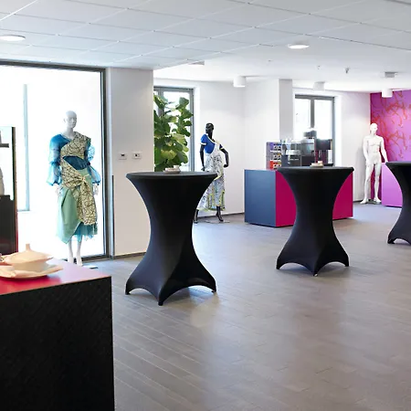 Westcord Fashion Hotel 4*