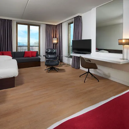 韦斯特考得酒店 4*