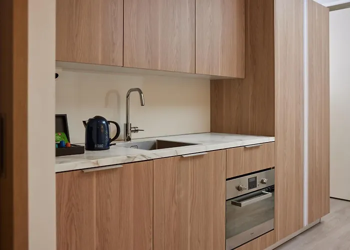 מלון Westcord Fashion 4*