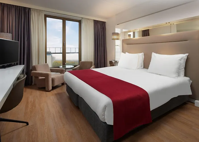 Westcord Fashion Hotel